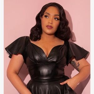 Vixen by Micheline Pitt Bad Gal Babydoll crop top in vegan leather size XL NWT